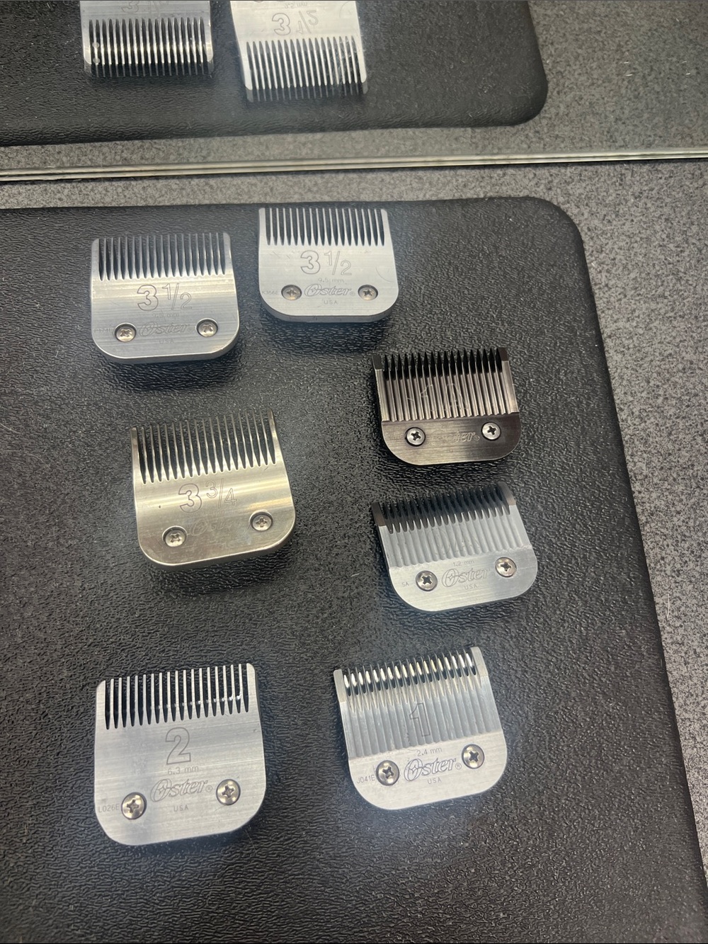 Oster Replacement Clipper Blades - Silver and Black Set